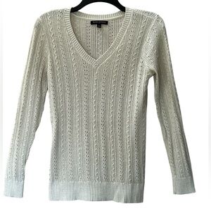 Banana Republic V-neck Cable knit Ivory Cream Sweater w Metallic Accents Size S
